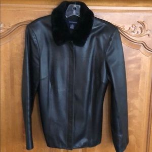 🎉HP🎉Ann Taylor 100% Leather Scuba Jacket, Size M